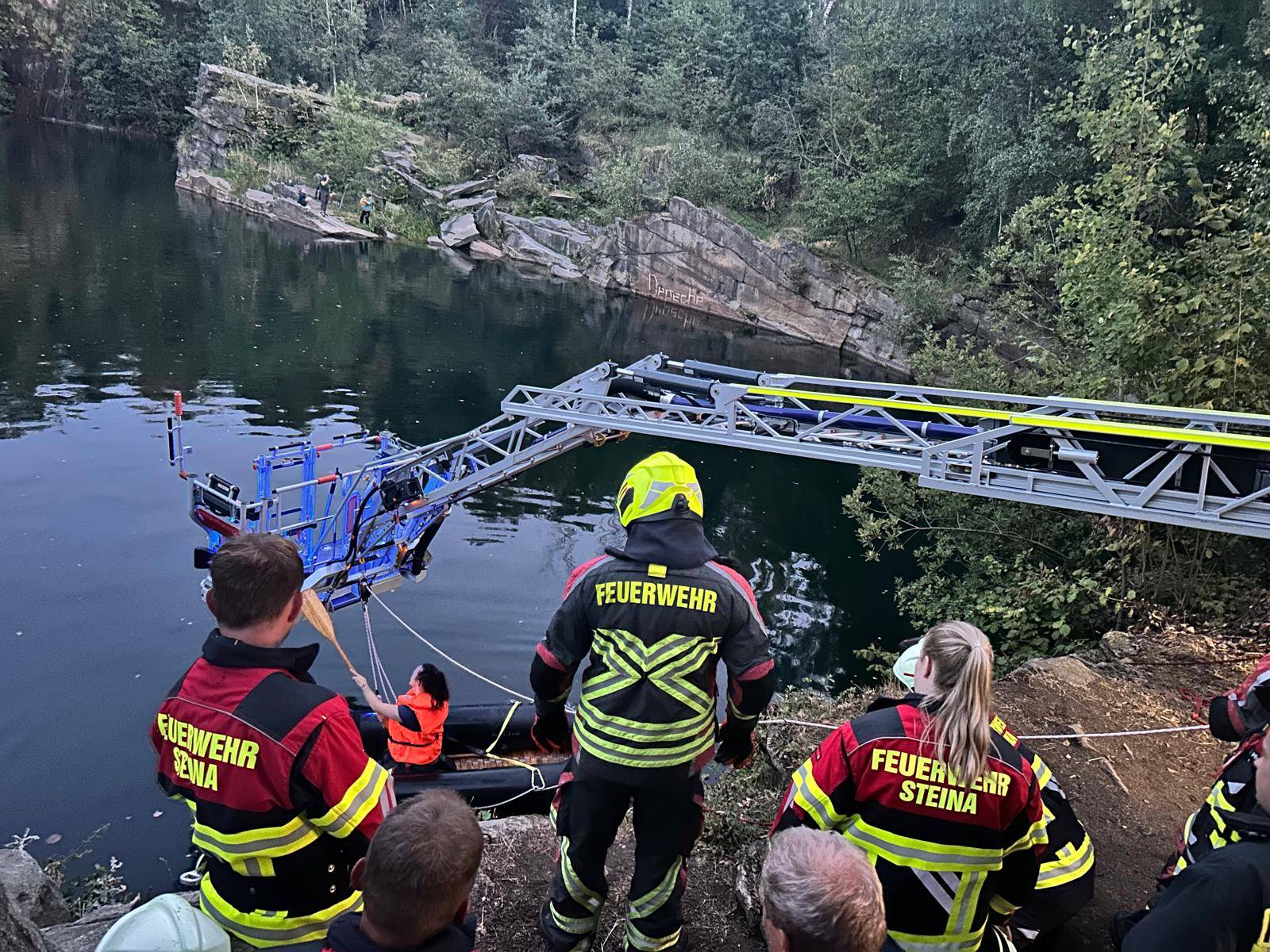 Gemeinsame Ausbildung mit der Feuerwehr Pulsnitz